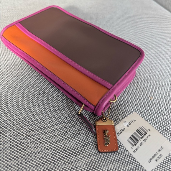 Coach Britt Colorblock Wristlet - Picture 3 of 6